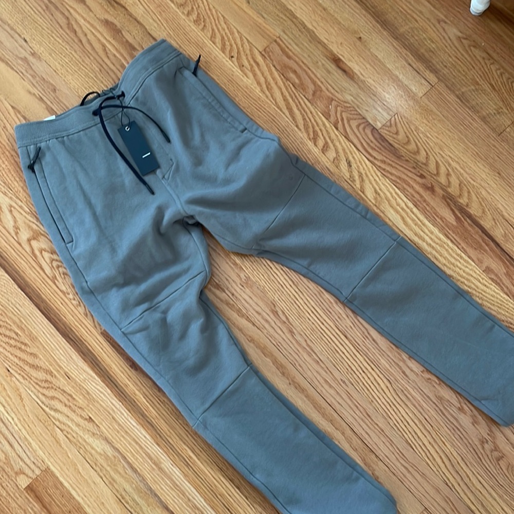 Zanerobe men’s joggers